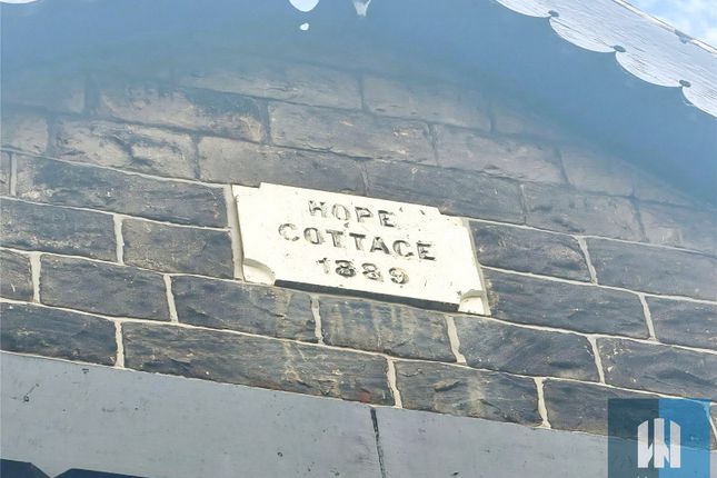 53, Hoyle Mill Road, Barnsley photo 5