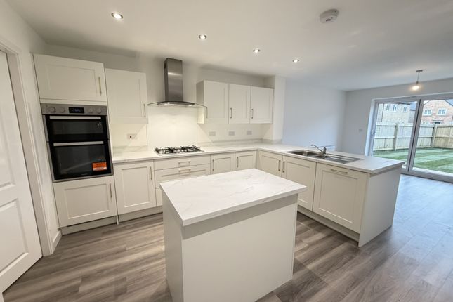 3, Parr Way, Longridge photo 4
