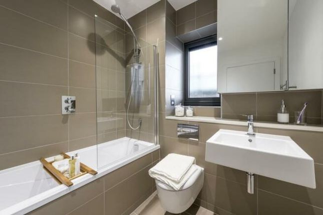 Flat for sale in Flanders Court, Watford