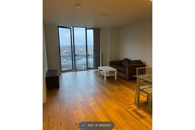 Flat to rent in Old Mount Street, Manchester