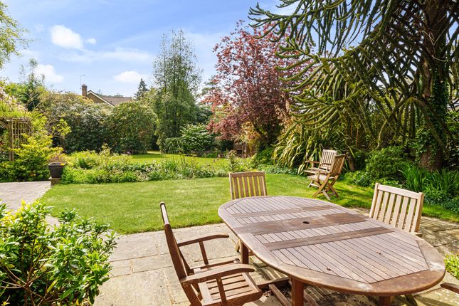 Lark Rise,, Tower Road, Surrey photo 4
