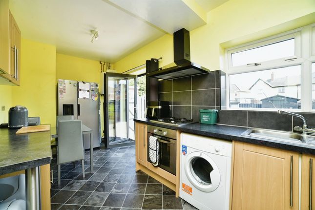 Terraced house for sale in Calvert Road, Hull