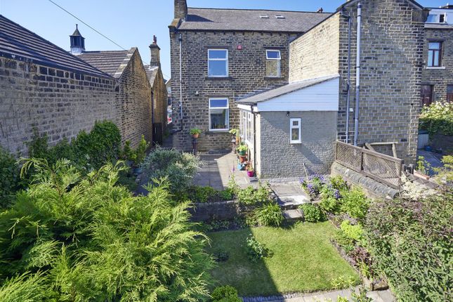 72, New Hey Road, Huddersfield photo 4