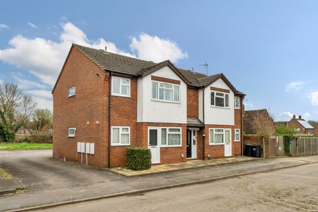 Thumbnail Flat for sale in Cumberland Street, Houghton Regis, Dunstable, Bedfordshire