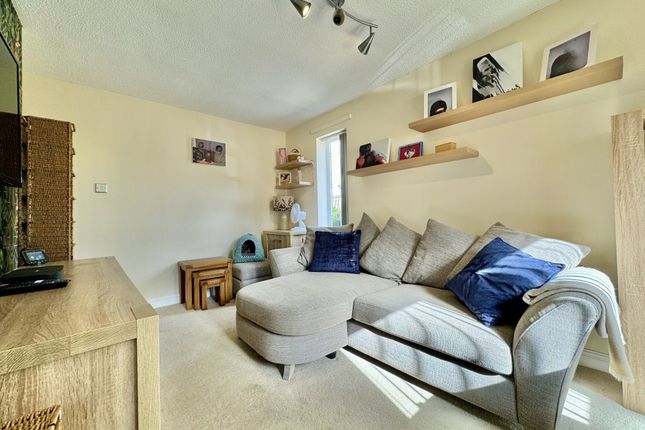 293, St Michaels Avenue, Yeovil photo 4