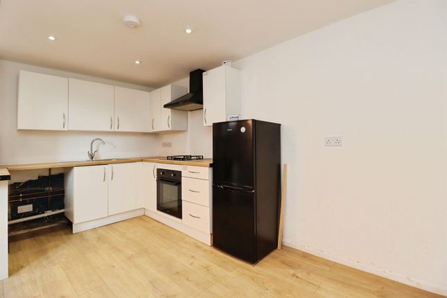 78, Glendon Road, Kettering photo 4