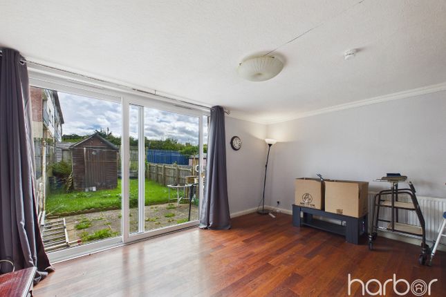 12 Moredun Park Green, Edinburgh, City of Edinburgh photo 2