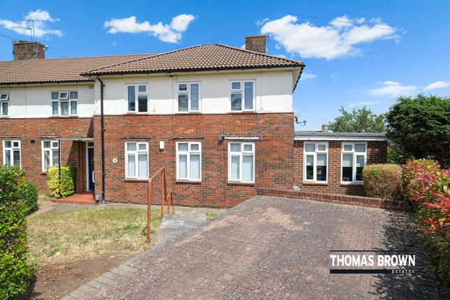 Thumbnail Flat for sale in Batchwood Green, St. Pauls Cray, Orpington