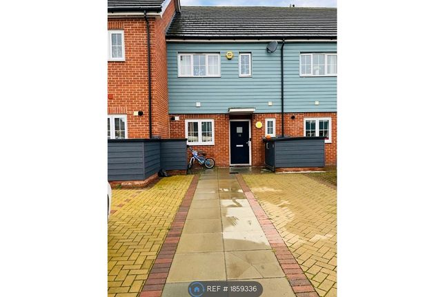 Terraced house to rent in Melford Road, Slough SL2