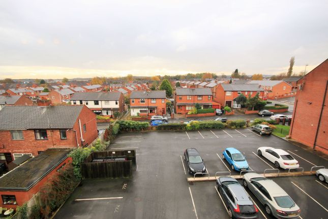 Flat 20 Queens Court, Wardley Street, Wigan photo 3