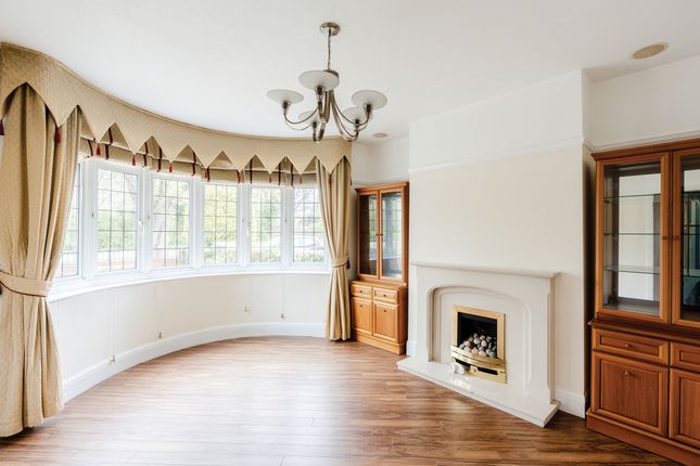 51 Bridgwater Road, Bristol photo 2