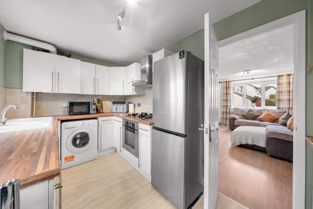 36, Kings Meadow View, West Yorkshire photo 4