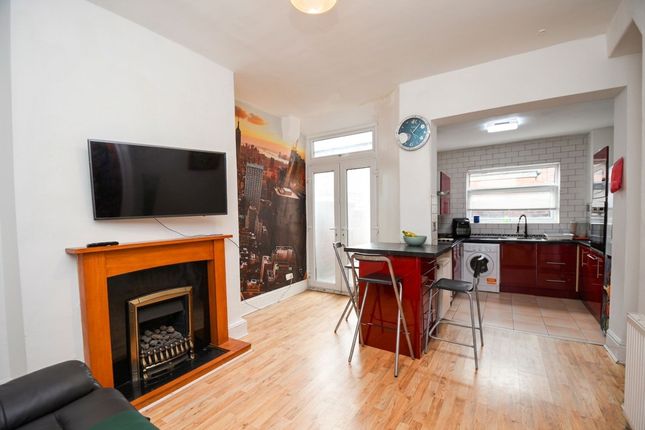 39 Milnthorpe Street, Salford photo 3