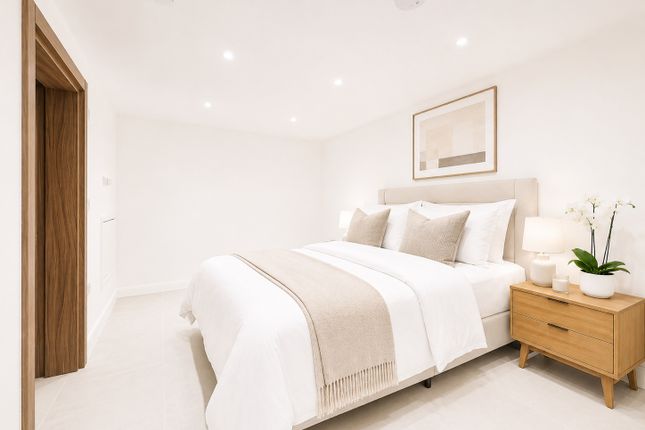 Ground Floor 57e, Bushey Grove Road, London photo 4