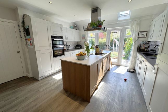 5, Chandos Croft, Winslow photo 4