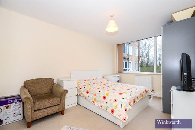 Flat 4 Baldwin House, 2, Gayton Road, Harrow photo 5