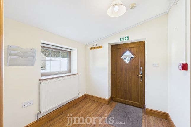 Entrance Porch