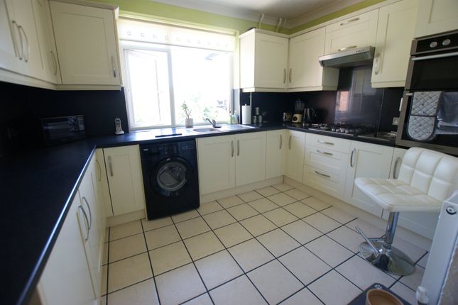 93, Wareham Road, Wimborne photo 4