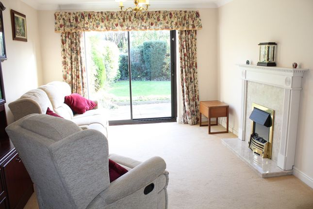56, Rowthorne Avenue, Swanwick photo 3