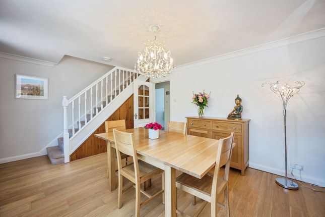 32, Hampden Road, Aylesbury photo 5