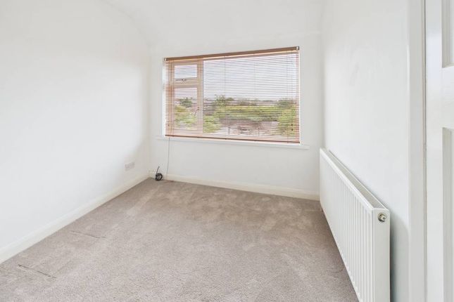 232, Wold Road, HULL photo 4