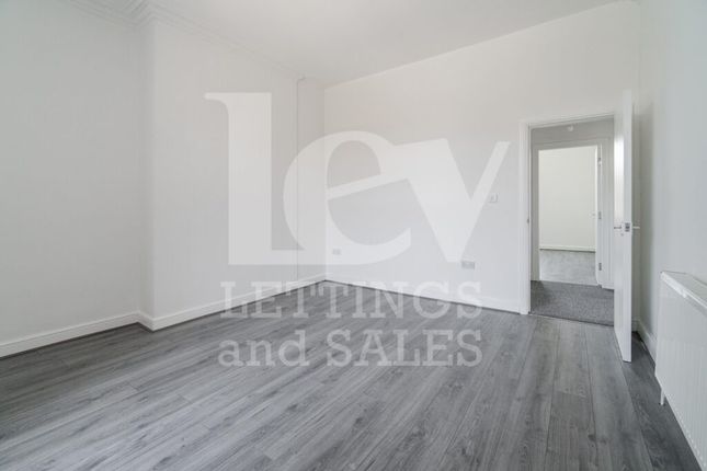 Flat 3, 16 Marlborough Road, Liverpool photo 2