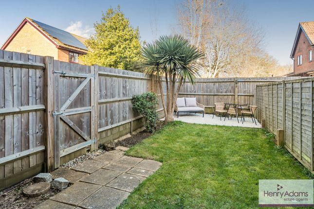 31 Sandringham Road, Petersfield photo 4