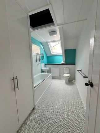 38a, Mill Road, Cardiff photo 4