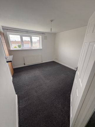 29, Nubian Avenue, Haverfordwest photo 5