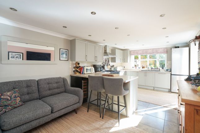 8, Garden Ground, Shepton Mallet photo 2