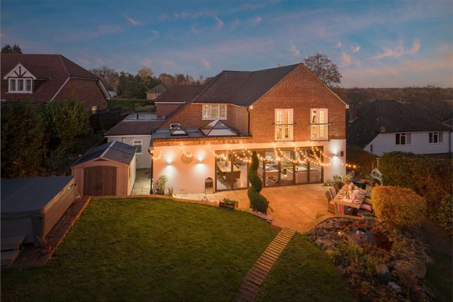 Thumbnail Detached house for sale in 6 Woodside Close, Caterham
