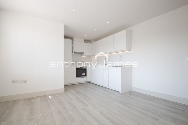 15 Mabel Crout Court, 20 Lingfield Crescent, London photo 4
