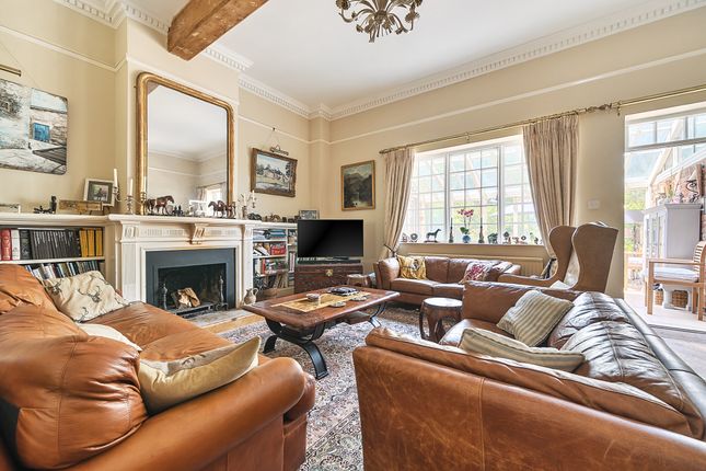 Stable Cottage, Shillinglee Park Road, Godalming photo 3
