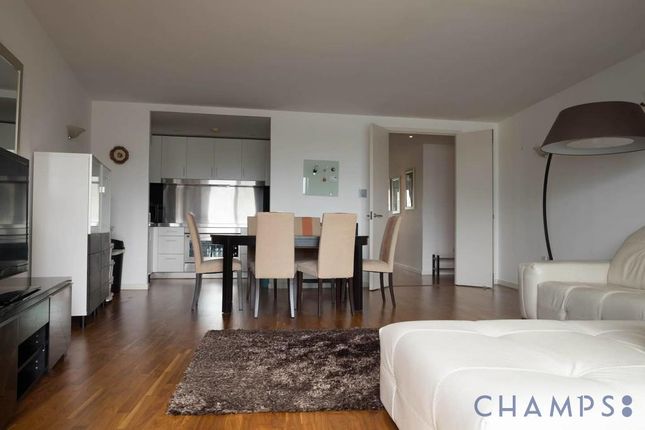 1 Fairmont Avenue, London photo 4