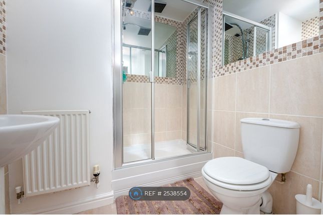 Master Ensuite