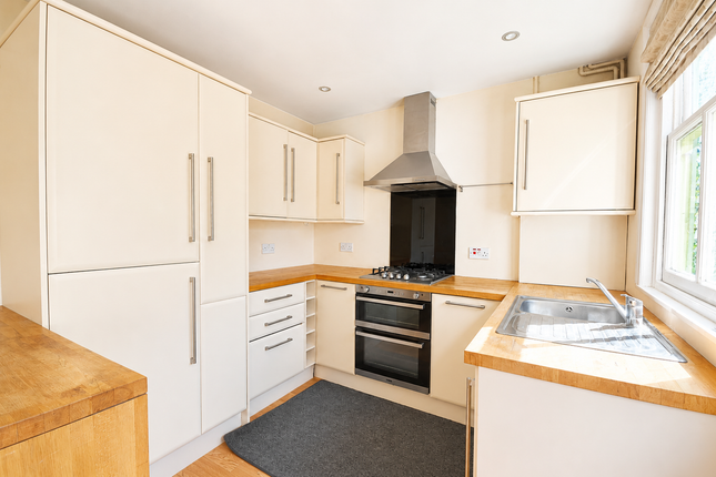 65, Wicken Road, Saffron Walden photo 4
