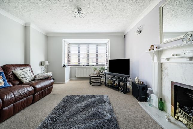 16, Brutton Way, Somerset photo 4