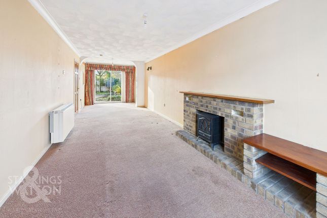 8 Longrigg Road, Bungay photo 2