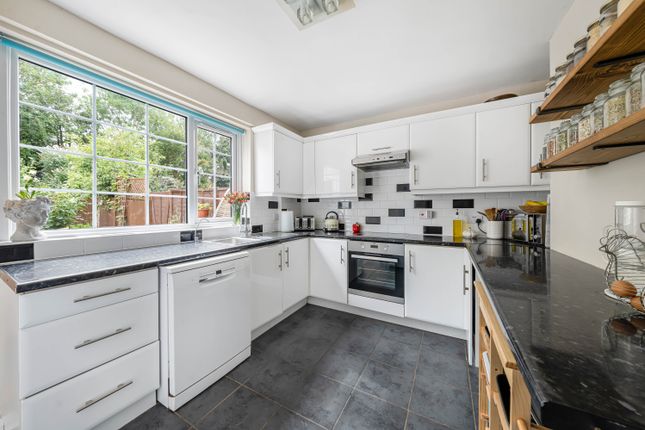 8, Hill View, Whitwell photo 4