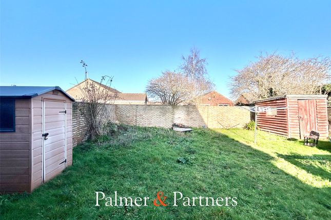 3, Bretten Close, Essex photo 4