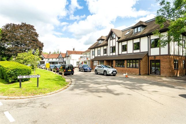 Thumbnail Flat for sale in Station Road, Caterham