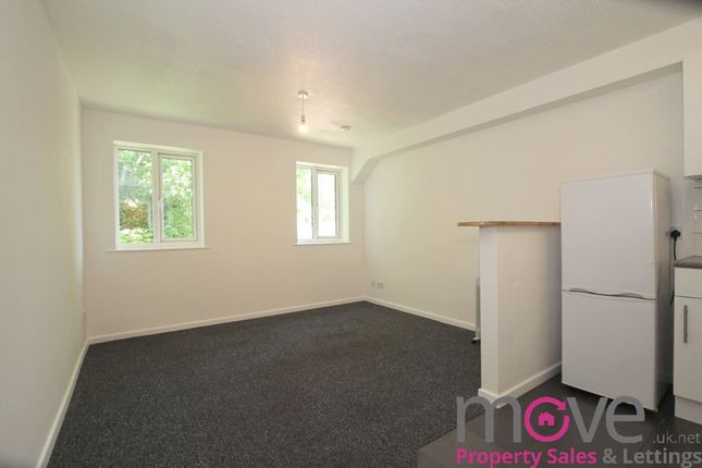 Flat 8, Millbrook Court Millbrook Street, Cheltenham photo 2