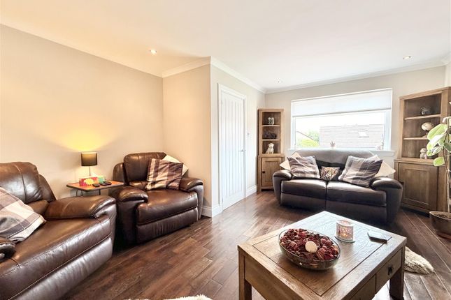 42, Grangeneuk Gardens, Glasgow photo 4