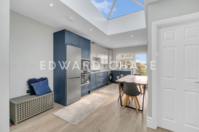 117, Mayesbrook Road, Ilford photo 4