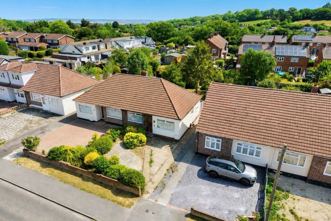 2-bed house on 44 Harrogate Road, Hockley, Essex, £325,000