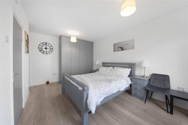 Studio flat on FF Front,, 29, Chatsworth Road, London, £1,500/mo