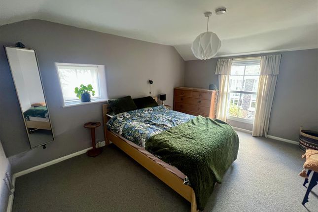 74, North Malvern Road, Malvern photo 3