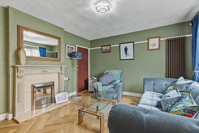 25 Greenset View, Barnsley photo 4