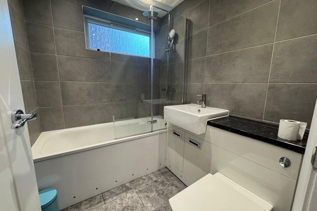 Flat 2, The Saltings, 10, Victoria Drive, Bognor Regis photo 5