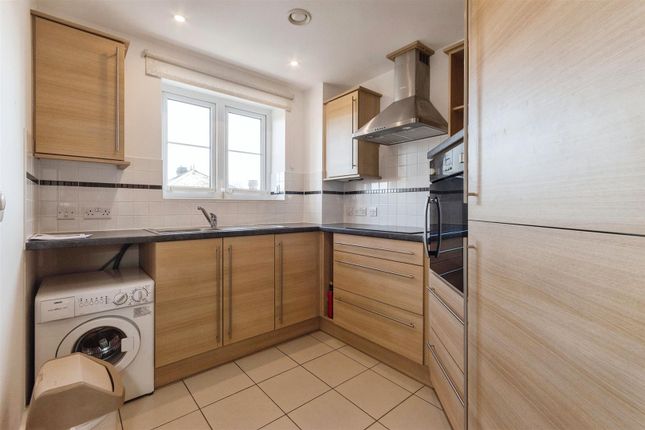 Flat for sale in Park, House, Old Park Road, Hitchin